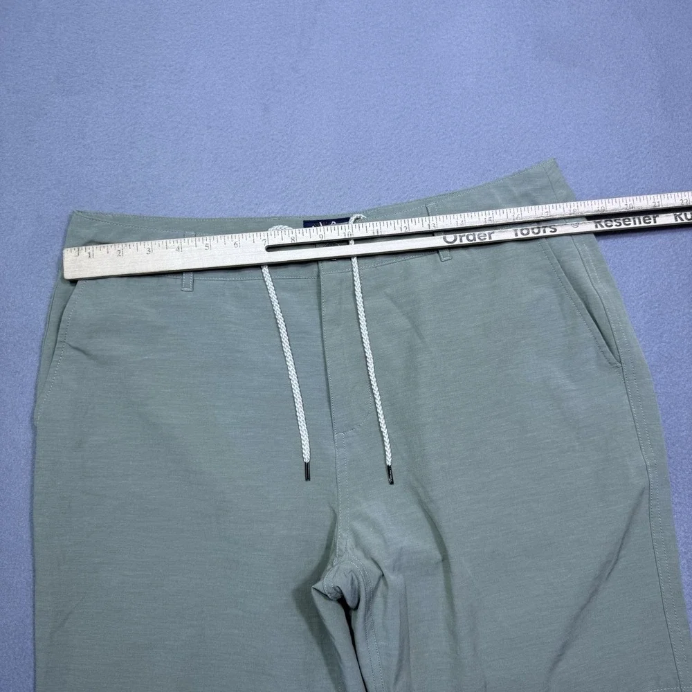 Faherty All Day Shorts Mens 35 Sage Green Golf Athleisure Normcore Dadcore USA